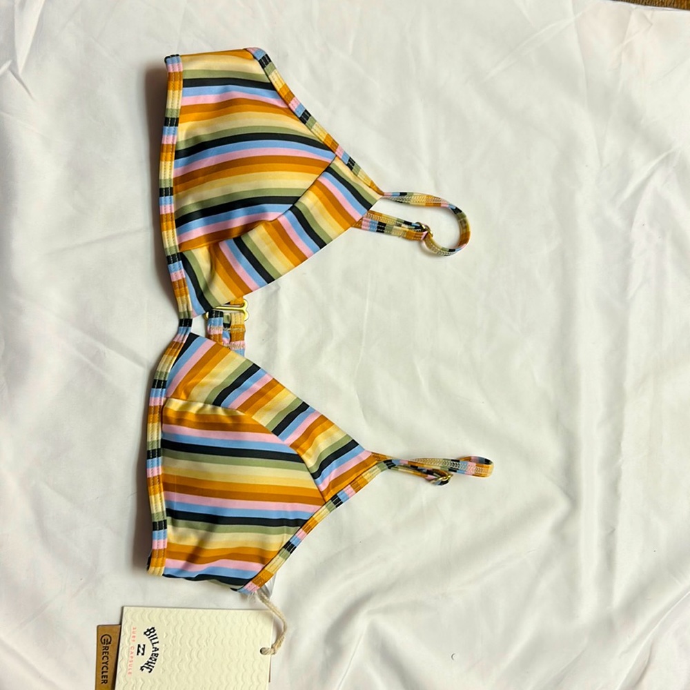 Billabong striped bikini top, size S, brand new, tags still on